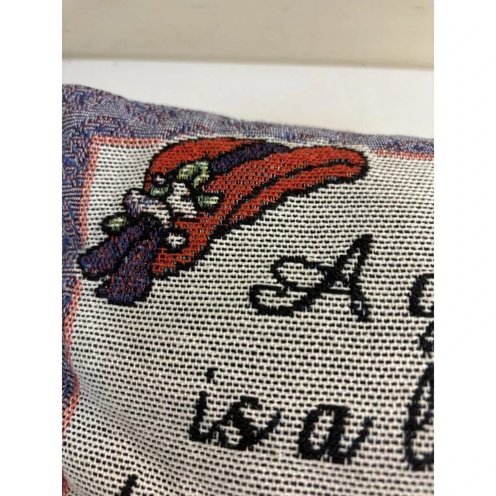 Tapestry Pillow A GOOD FRIEND IS A LIFE LONG TREASURE‎ Red Hat 11